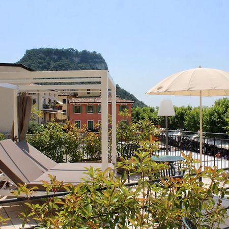 Hotel Tre Corone Garda  Exterior foto