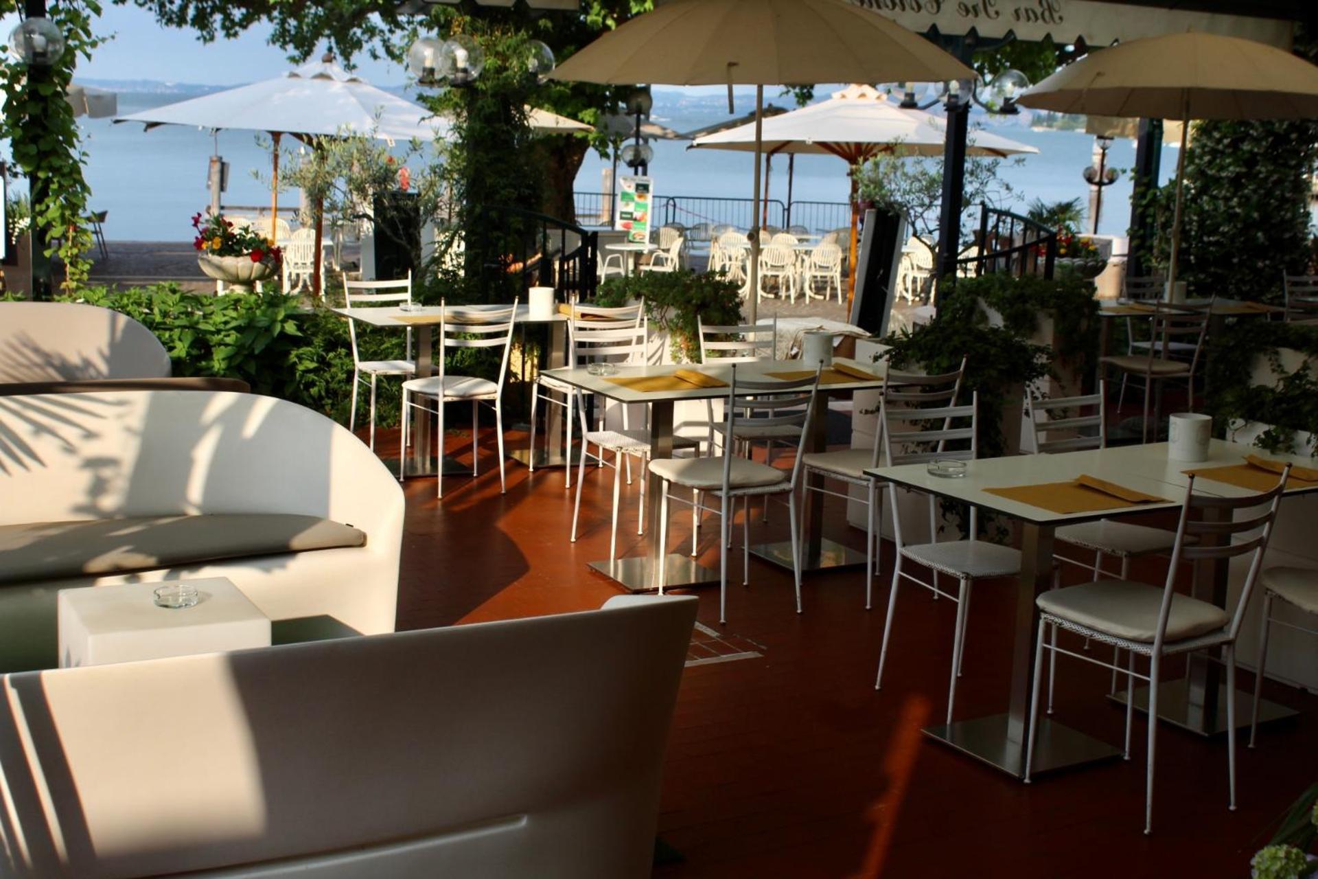 Hotel Tre Corone Garda  Exterior foto